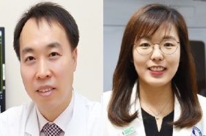 노오규(왼쪽), 박혜진 교수