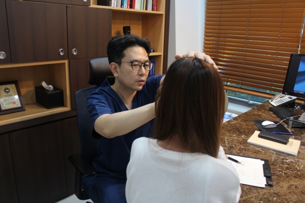 강병수 우리성형외과 원장