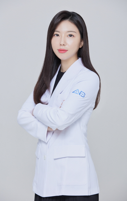 에이비클리닉 신희지 원장
