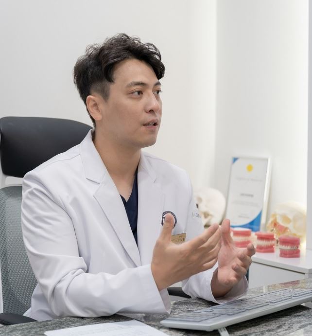 고르다치과의원 강남점 고상훈 대표원장