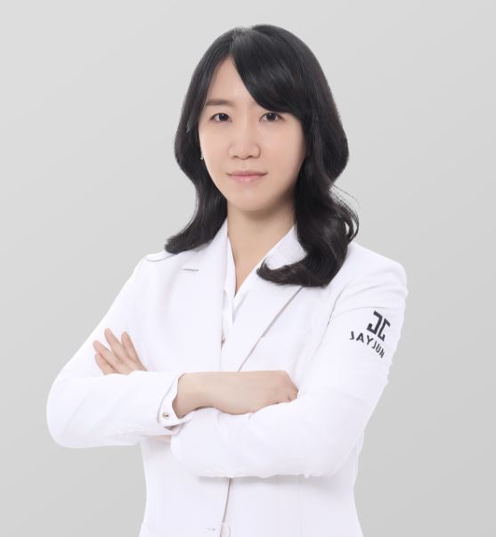 강남 제이준성형외과 강형주 원장