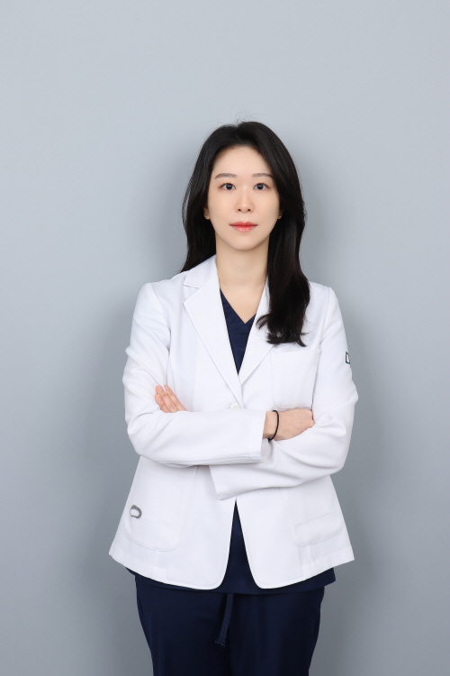 디에이성형외과의원의원 유효경 원장