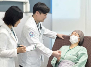 암 치료 후 회복 돕는 암요양병원... 바람직한 선택 기준은? - 뉴스 썸네일 이미지