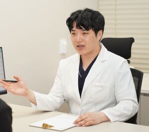 환절기 피부 탄력 저하 심화...슬로우에이징 맞춘 HA-PN필러 '르네필' 특... - 뉴스 썸네일 이미지